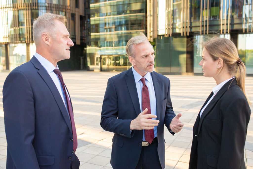 Comparison With Other Political Commentators